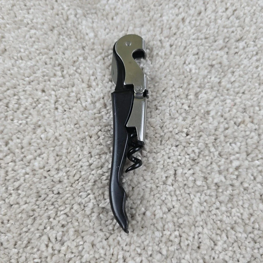 Disney Cruise Line Wine Opener Black Silver Waiter's‎ Corkscrew Bottle Opener